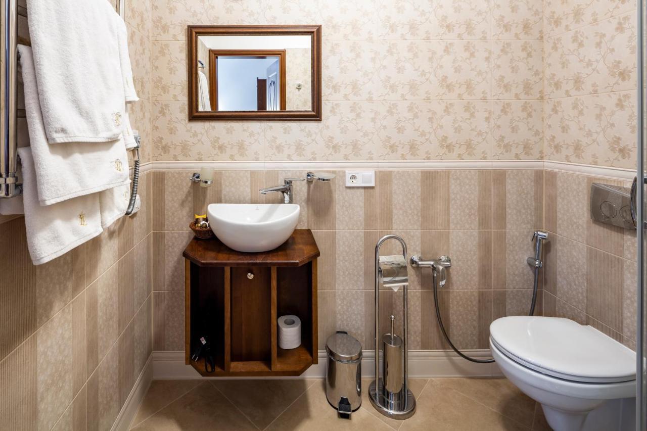 Mini-Hotel Guest House Inn Lwów Zewnętrze zdjęcie