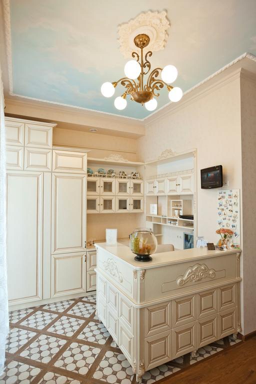 Mini-Hotel Guest House Inn Lwów Zewnętrze zdjęcie