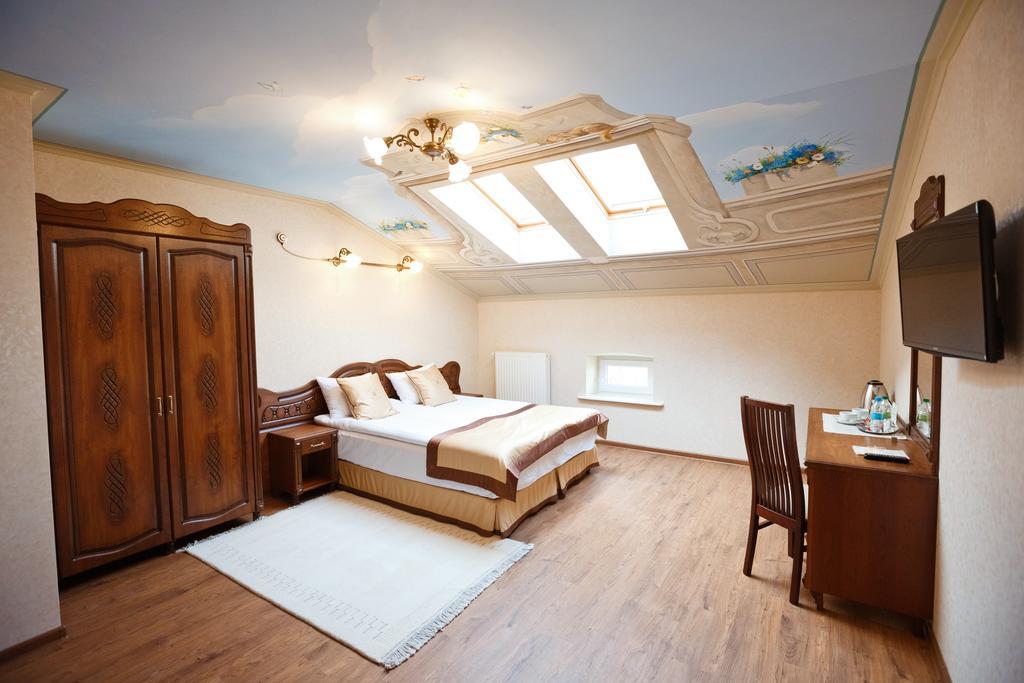 Mini-Hotel Guest House Inn Lwów Pokój zdjęcie