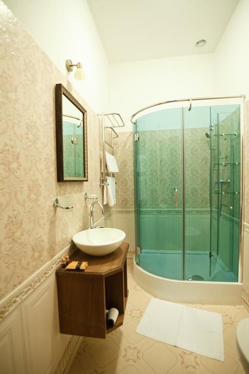 Mini-Hotel Guest House Inn Lwów Zewnętrze zdjęcie